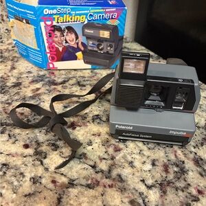 Polaroid Impulse Auto-Focus Camera in Gray and Black